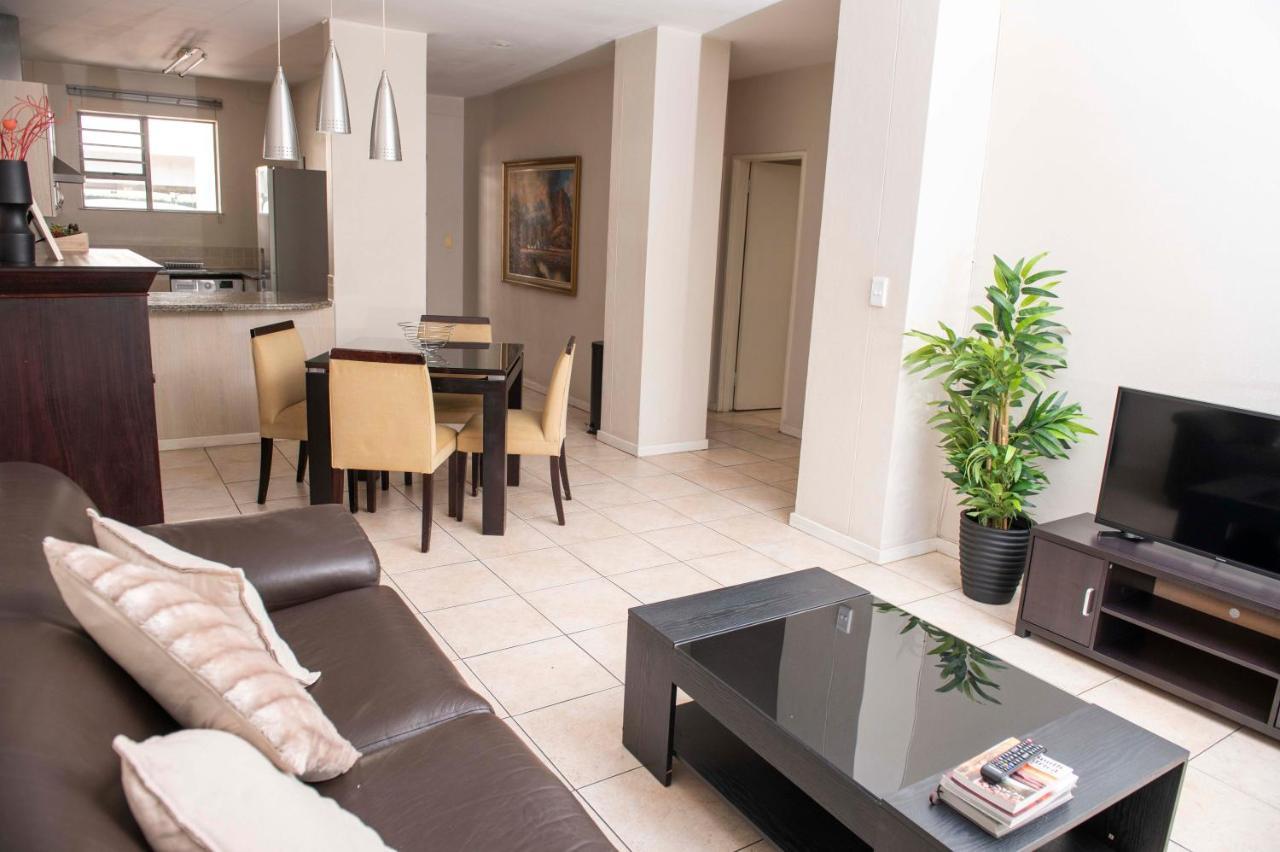 Grayston Exec Apartments Johannesburg Exterior photo